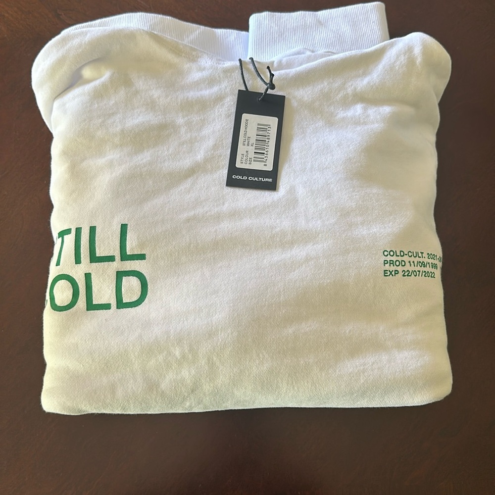 NWT COLD CULTURE white hoodie